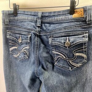 LEI Straight Leg Faded Denim Jeans Womens 13 Juniors Stretch Flap Pockets 1832